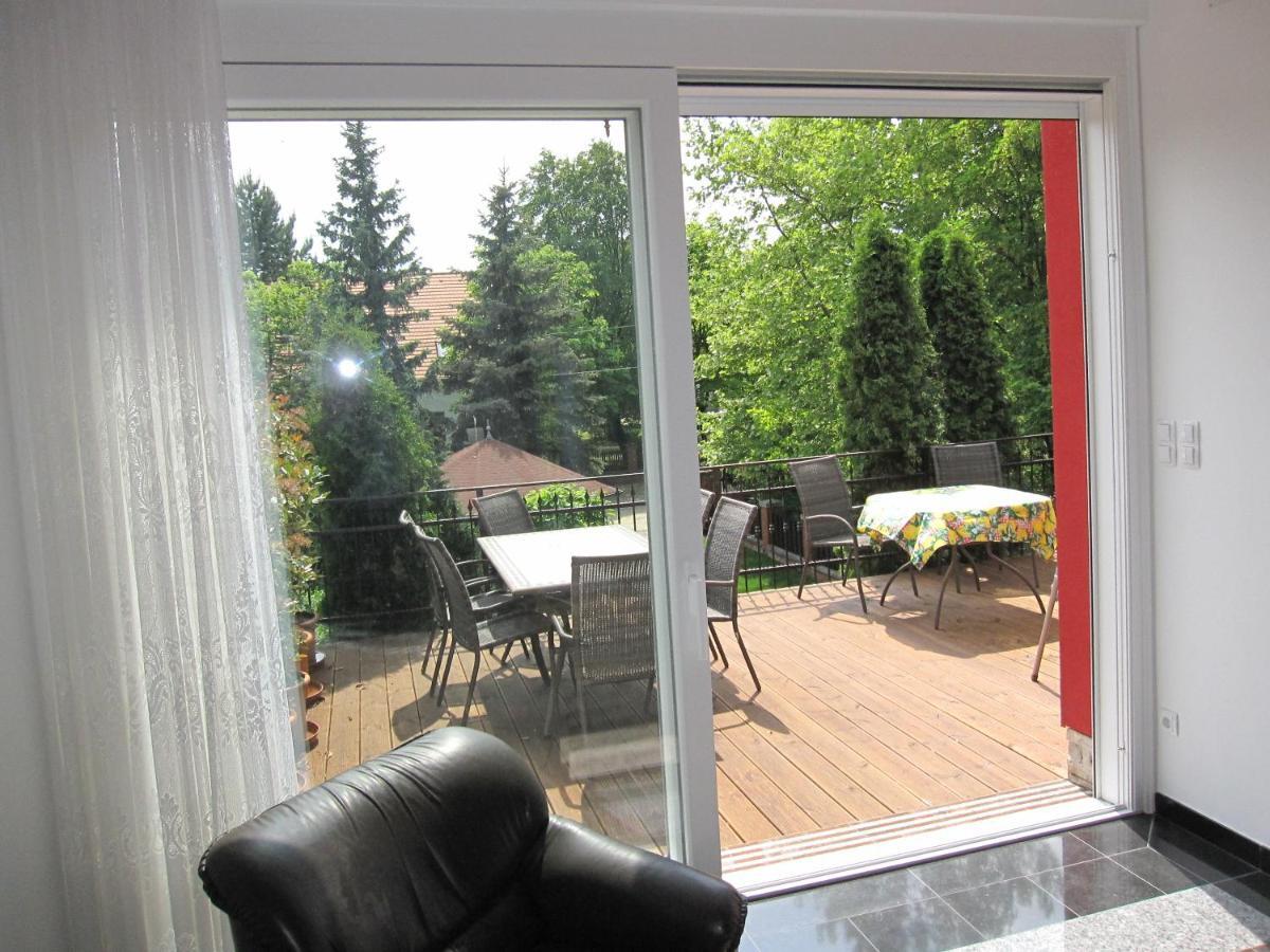 Zrinyi Haz Apartment Szantod Room photo